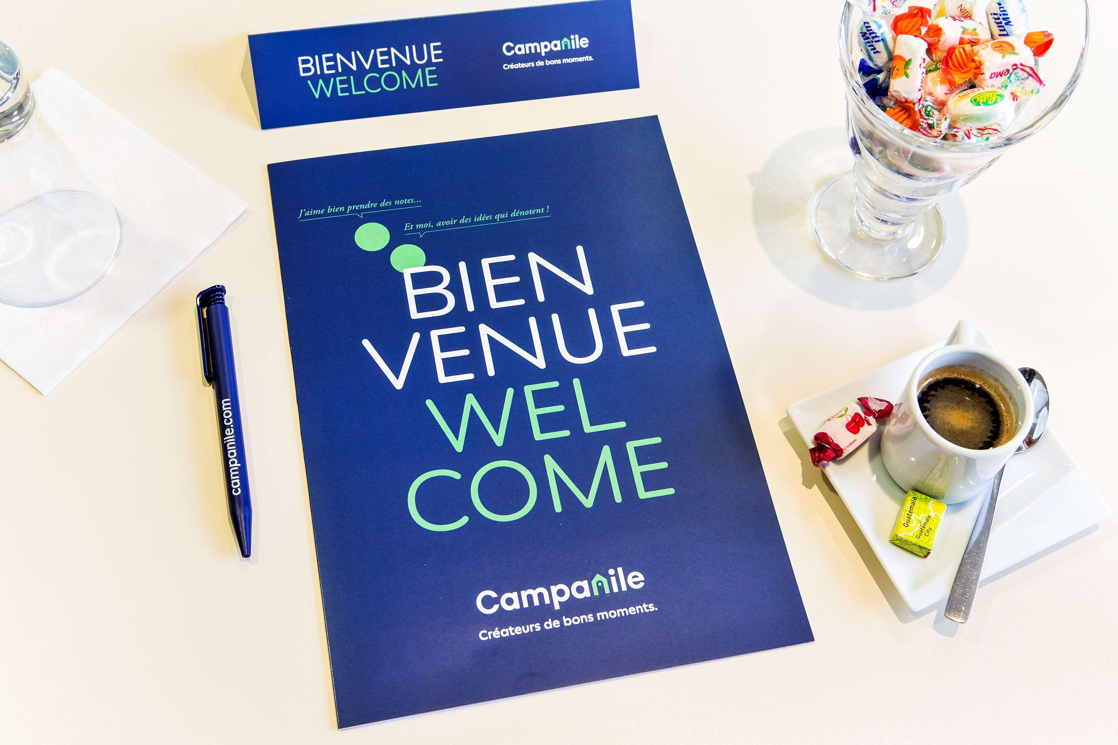 Campanile Montelimar Nord - A7 Sortie 17 Les Tourrettes Exterior foto